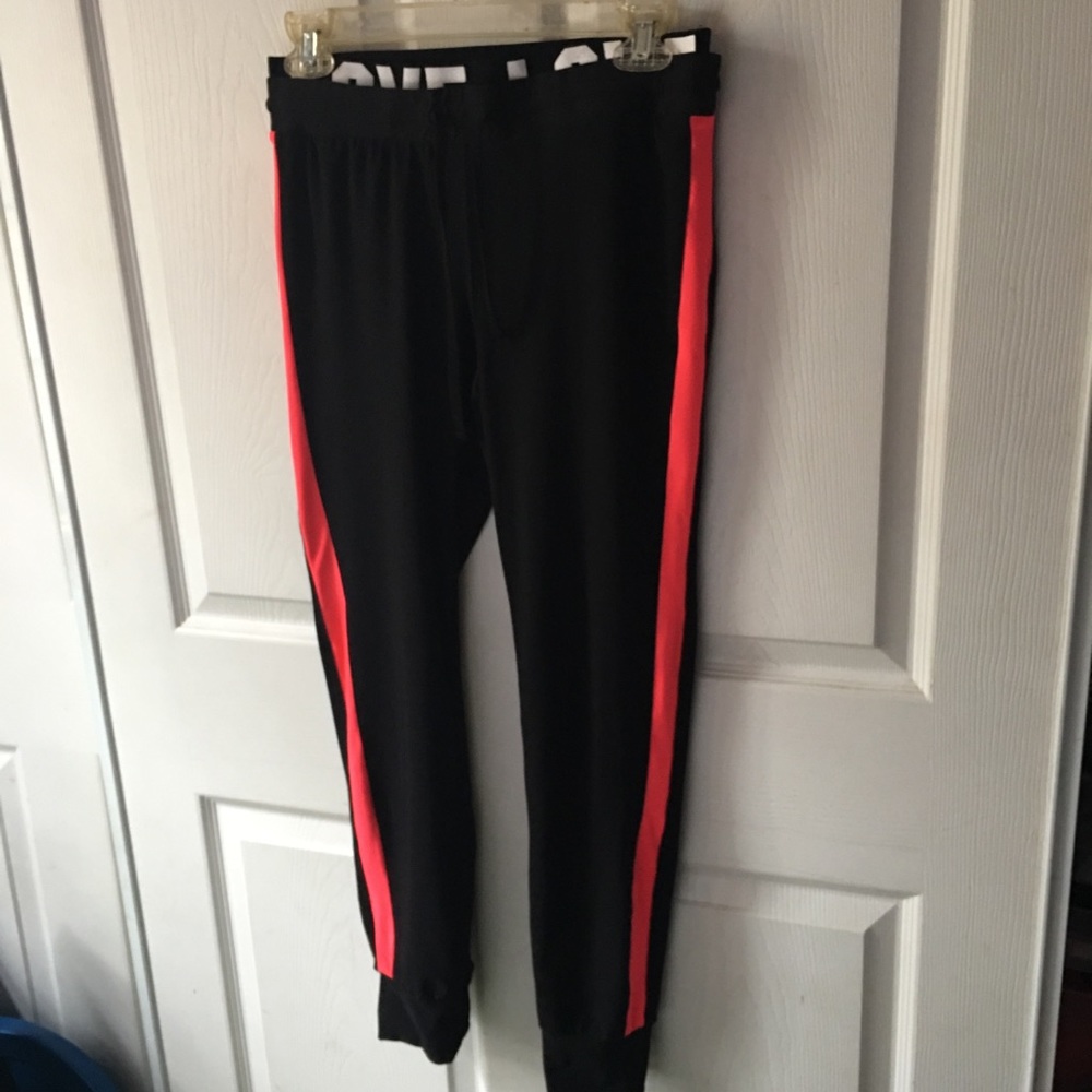 Workout pants - Picture 2 of 5